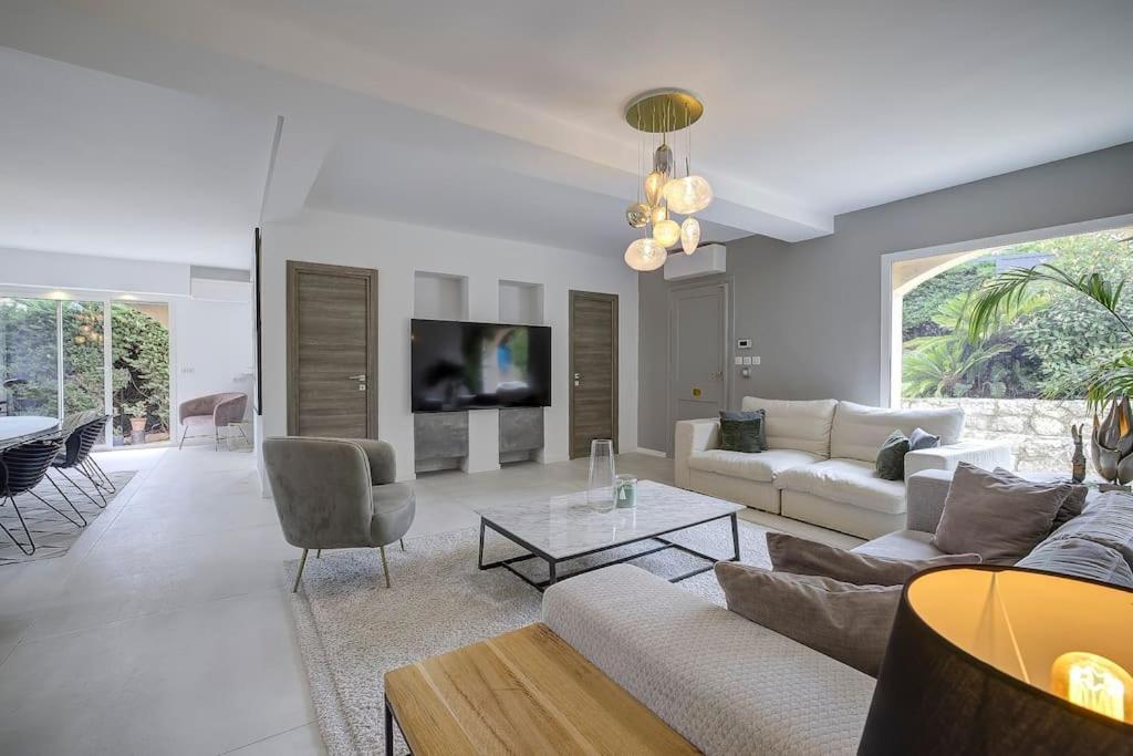 Villa Julia First Валлоріс Екстер'єр фото